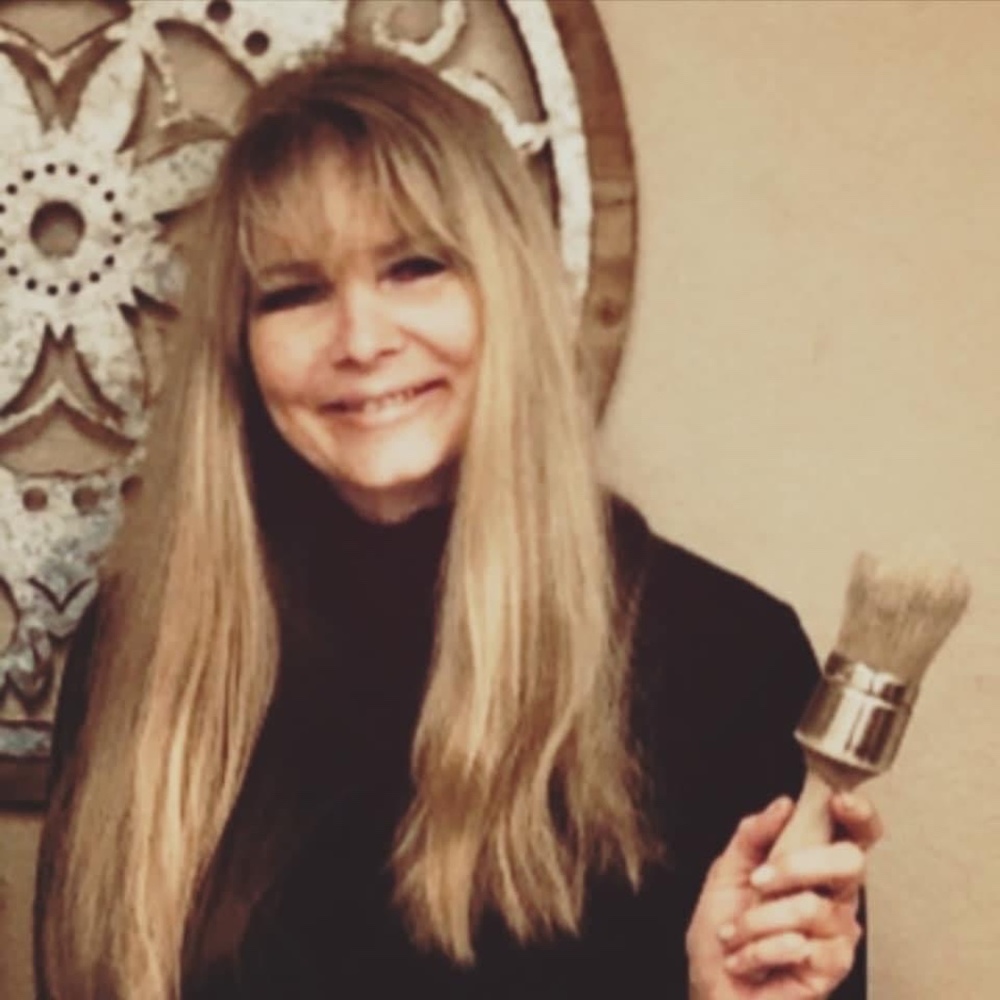 Meet your Posher, Julie